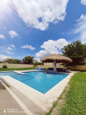 Hermosa casa a un paso del mar!